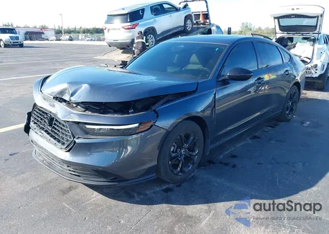 2025 Honda Accord Se из США, поврежденный, VIN 1HGCY1F45SA010320